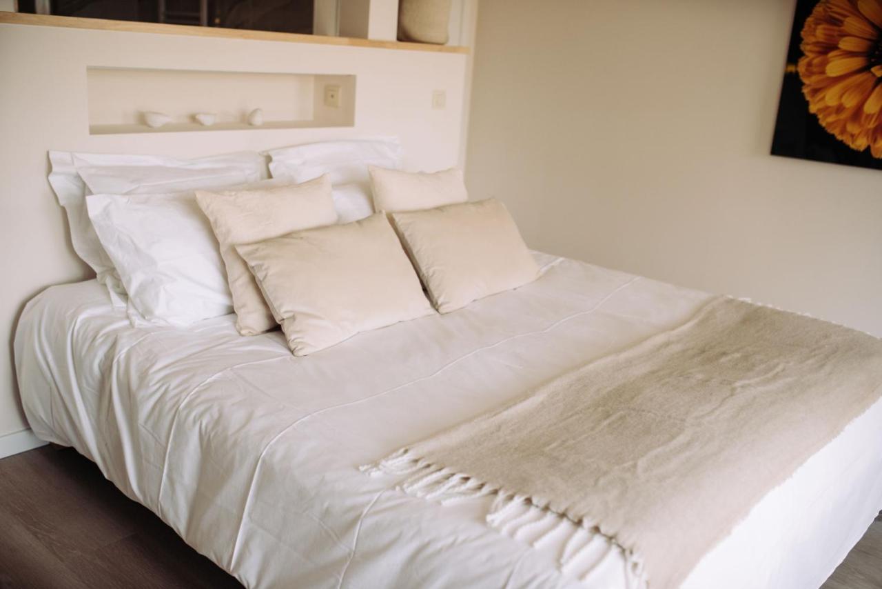 Chambres D'Hotes Eucalyptus Et Glycine เจนวาล ภายนอก รูปภาพ