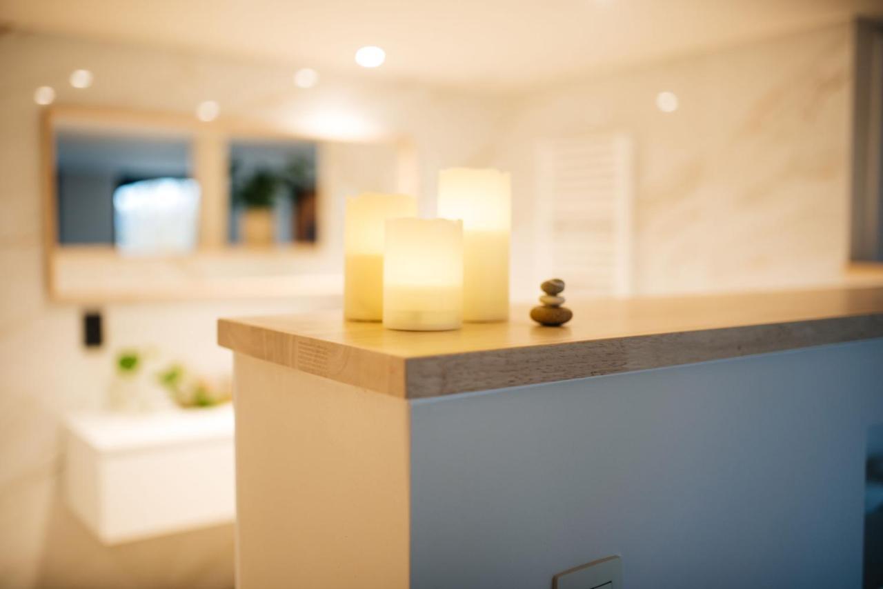 Chambres D'Hotes Eucalyptus Et Glycine เจนวาล ภายนอก รูปภาพ