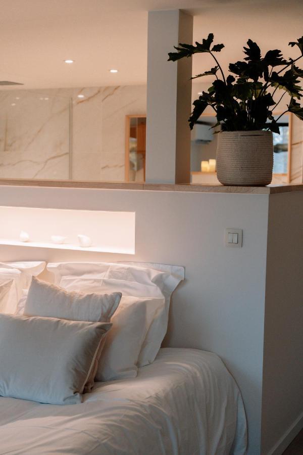 Chambres D'Hotes Eucalyptus Et Glycine เจนวาล ภายนอก รูปภาพ
