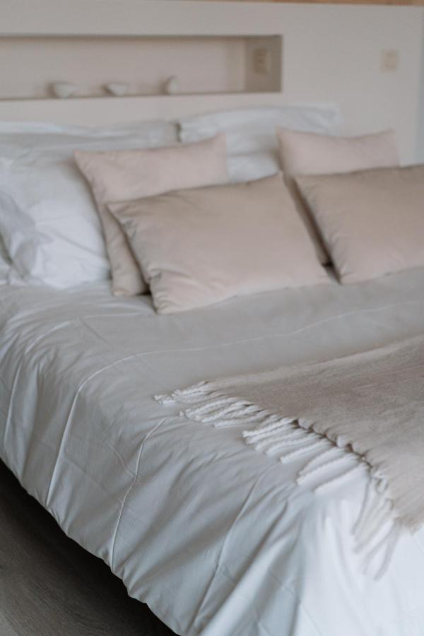 Chambres D'Hotes Eucalyptus Et Glycine เจนวาล ภายนอก รูปภาพ